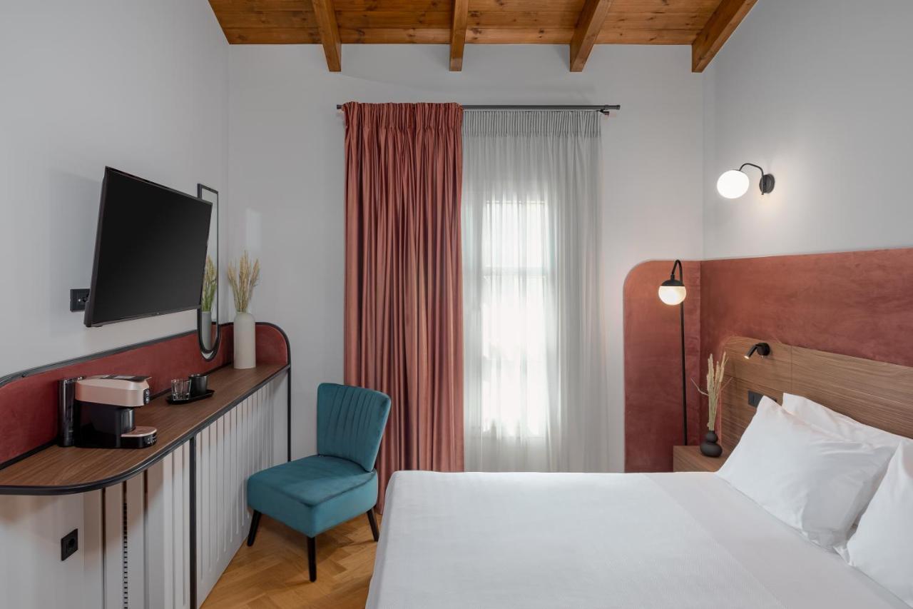 Naiades The Residence Ioannina Castle Ngoại thất bức ảnh