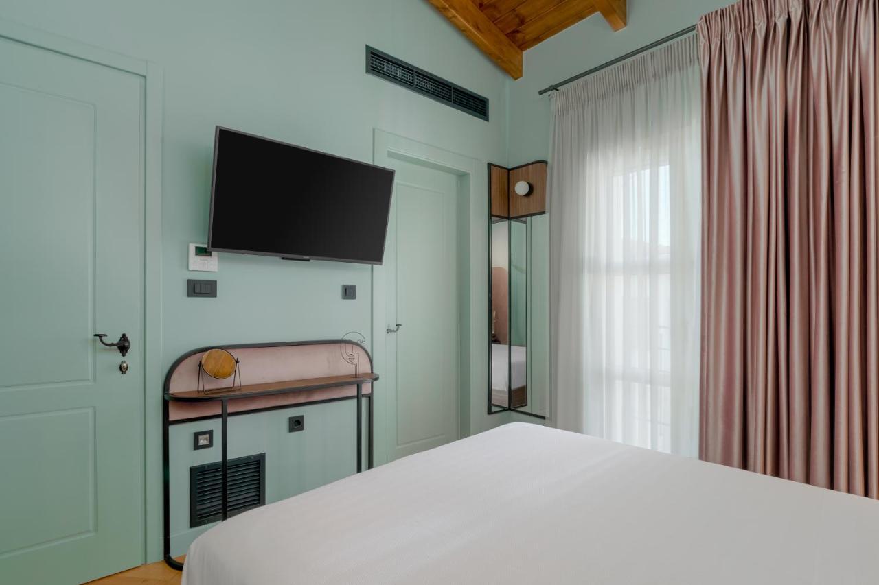 Naiades The Residence Ioannina Castle Ngoại thất bức ảnh